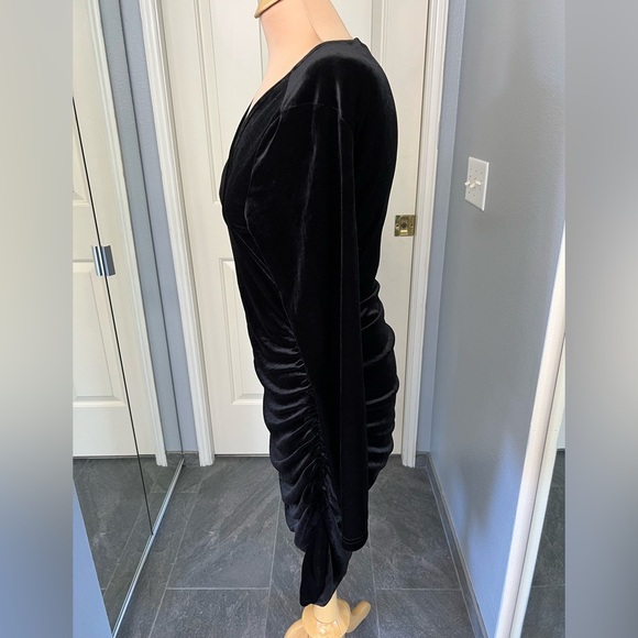 Guberry Black Velvet Faux Wrap Ruched Stretch Dress - Picture 6 of 9